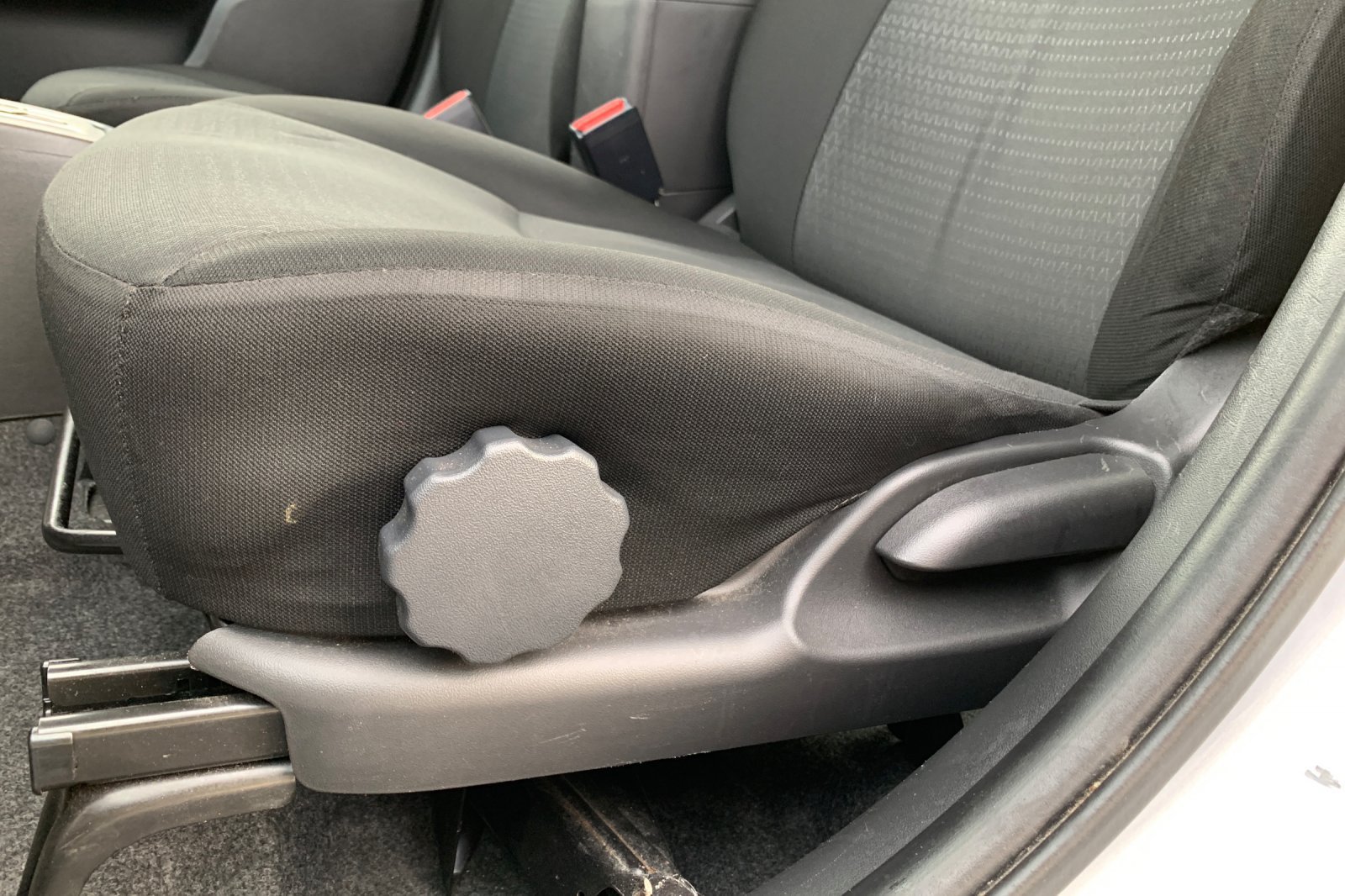 Used 2024 Mitsubishi Mirage G4 ES FWD image 33