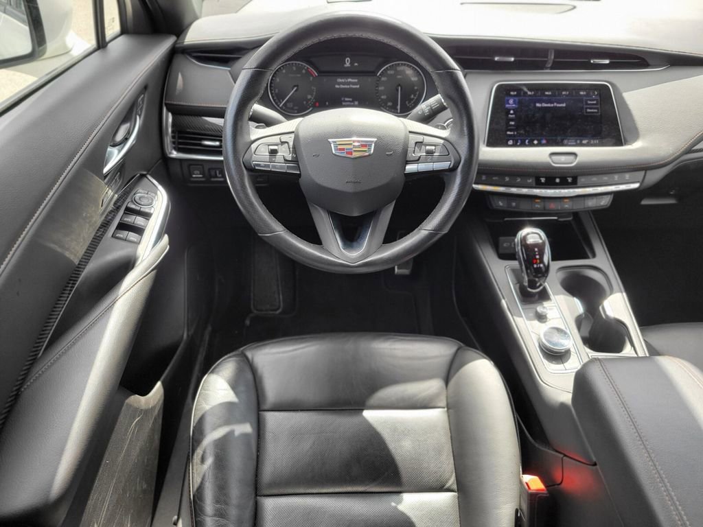 Used 2023 Cadillac XT4 Sport image 11