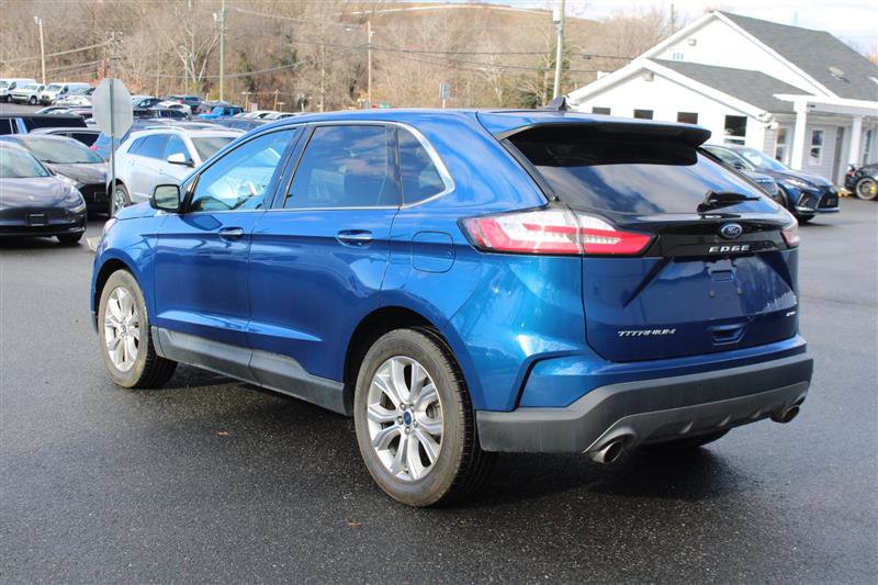 Used 2022 Ford Edge Titanium w/ Equipment Group 301A image 6