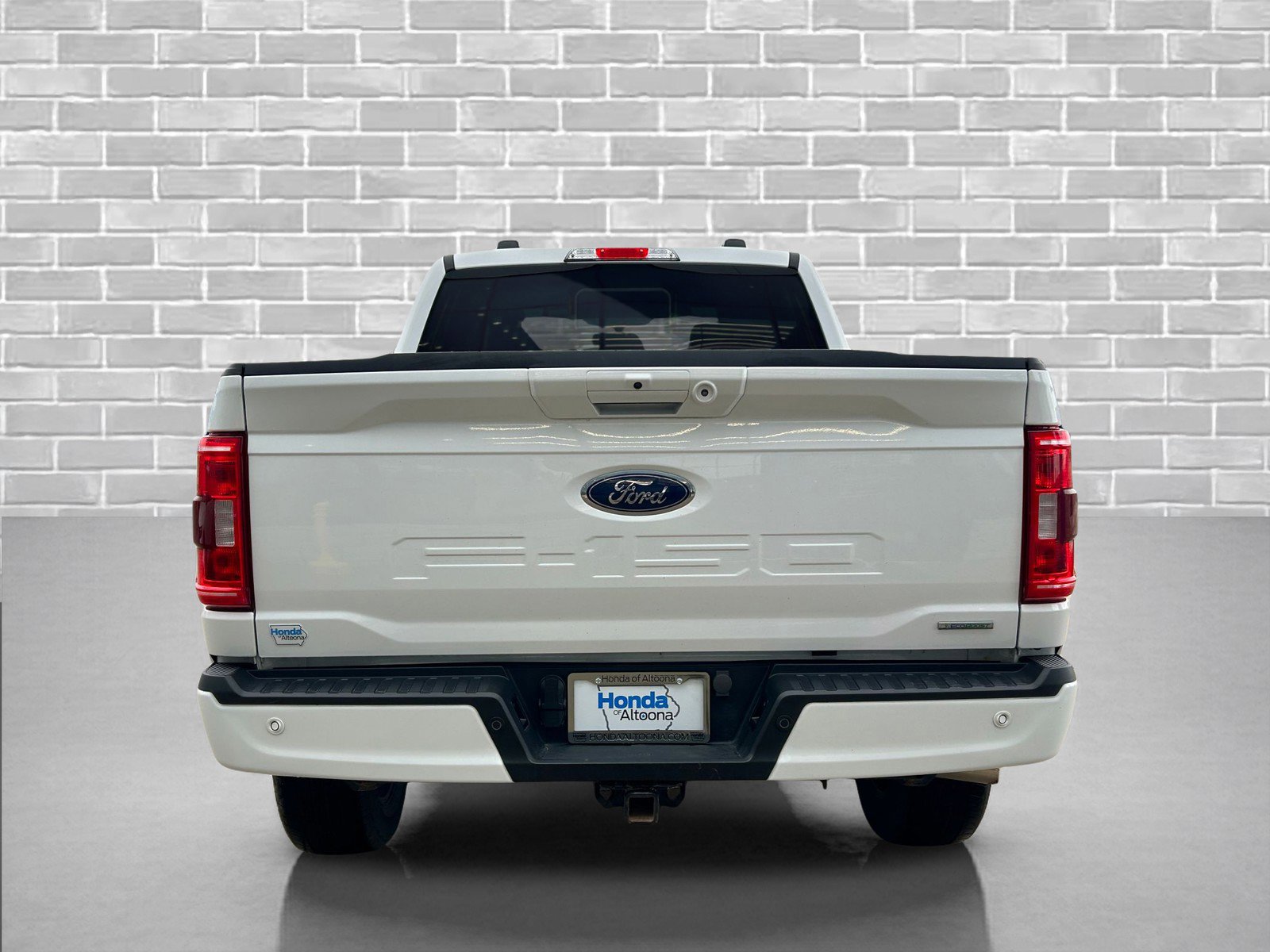 Used 2023 Ford F150 XLT w/ Equipment Group 302A High image 4