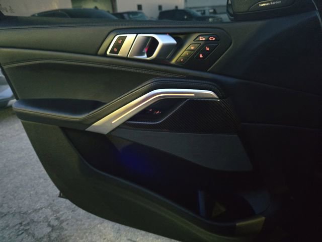 Used 2020 BMW X6 M50i w/ Executive Package image 24