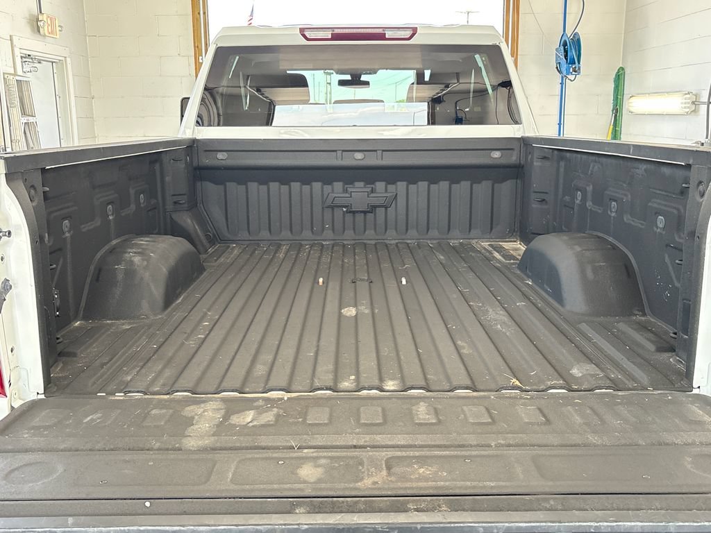 Used 2022 Chevrolet Silverado 2500 Custom AWD/4WD image 28