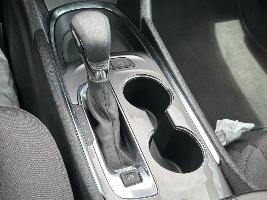 Used 2025 Chevrolet Malibu LT FWD image 11