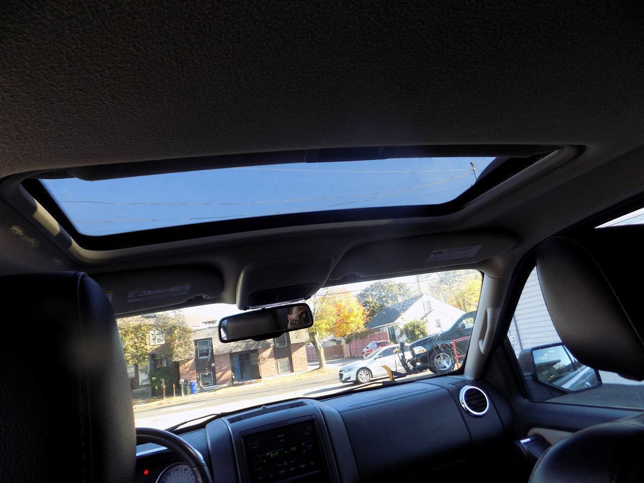 Used 2007 Ford Explorer Sport Trac Limited image 16