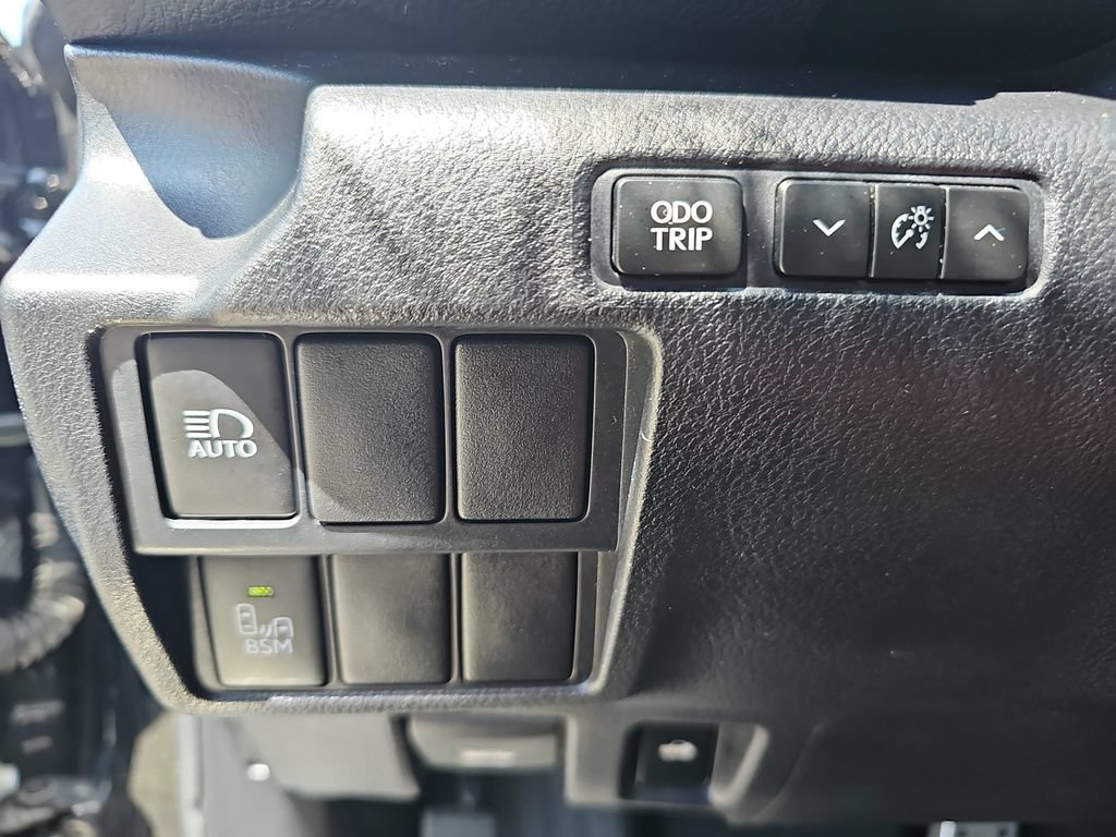 Used 2019 Lexus IS 300 F Sport AWD/4WD image 24