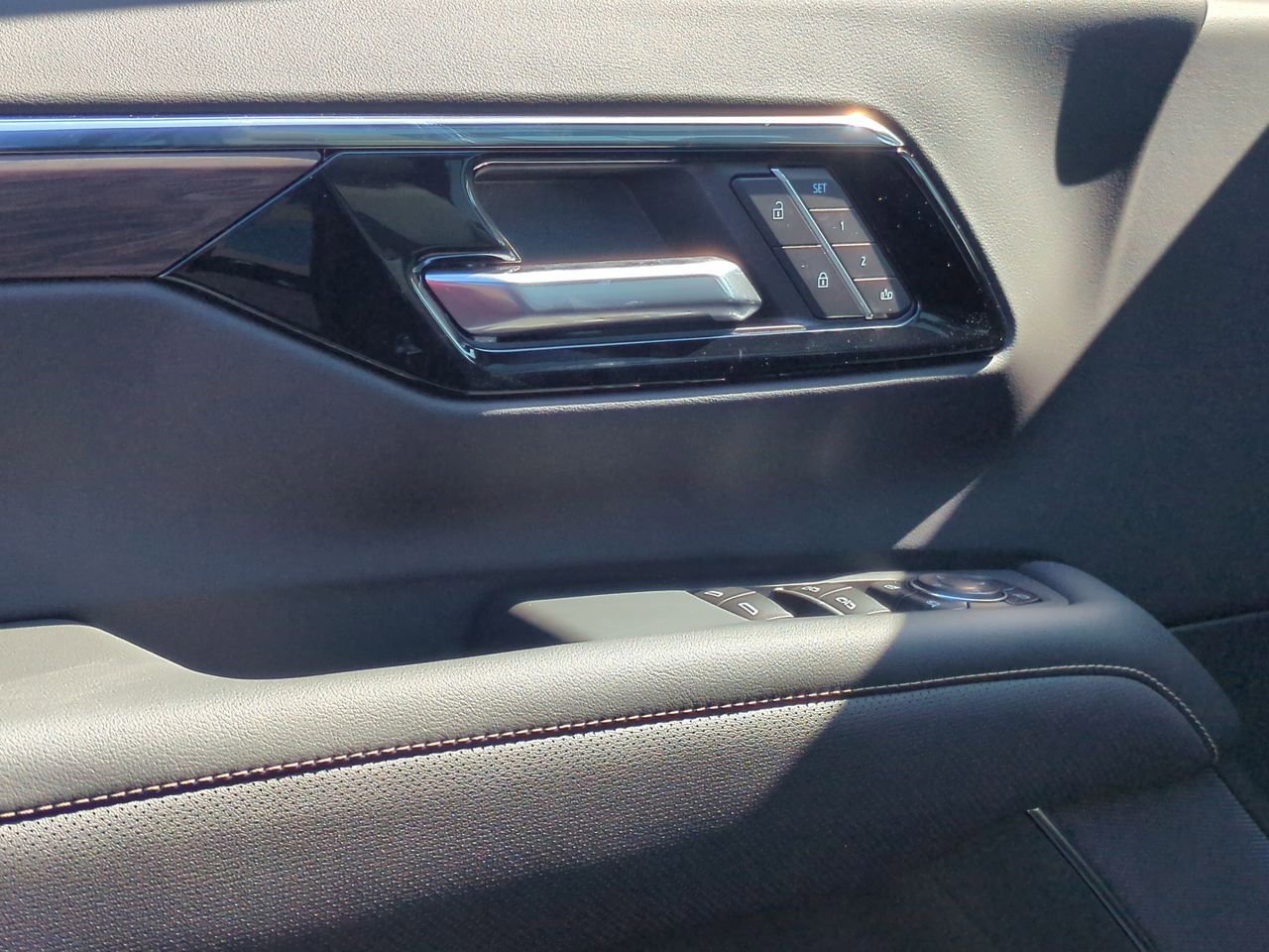 New 2026 Chevrolet Tahoe Premier w/ Sun And Tow Package image 24