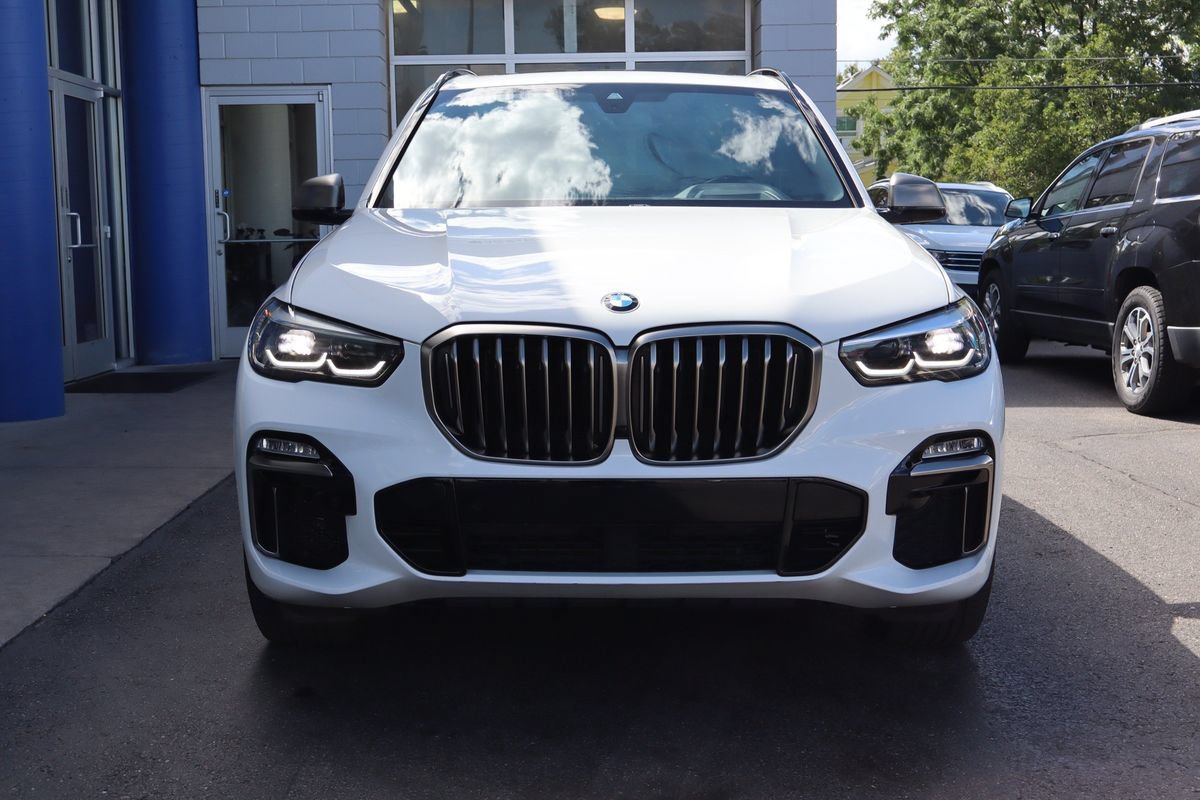 Used 2020 BMW X5 M50i w/ Premium Package AWD/4WD image 7