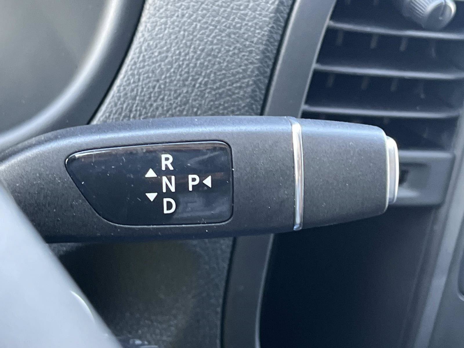 Used 2023 Mercedes-Benz Metris Passenger image 32