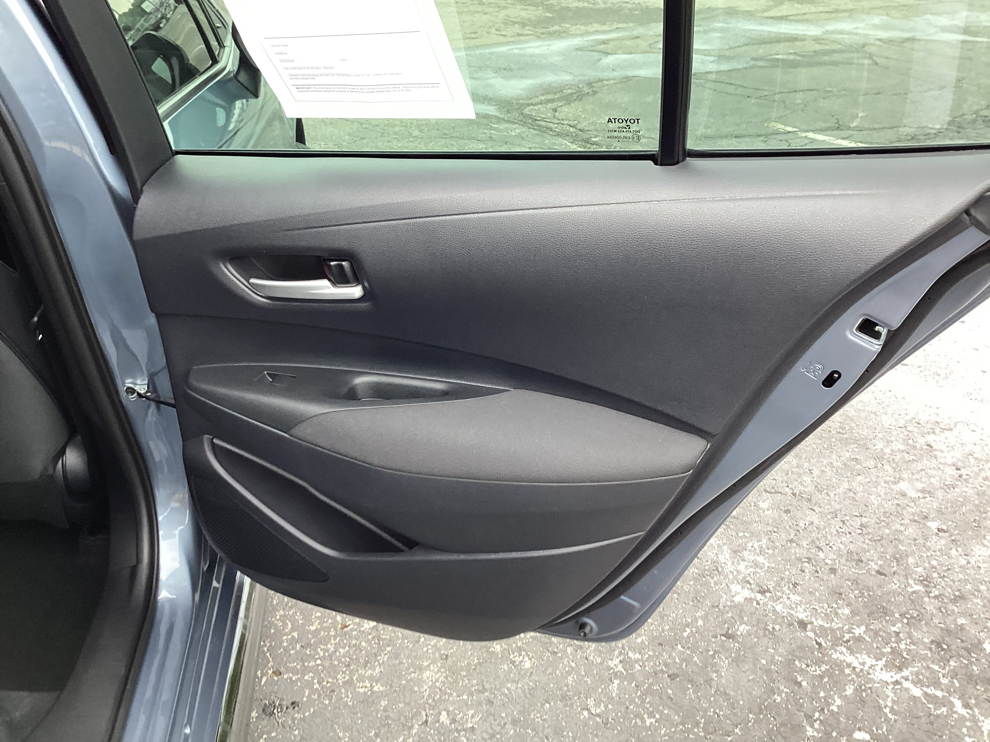 Certified 2026 Toyota Corolla SE w/ SE Package FWD image 19