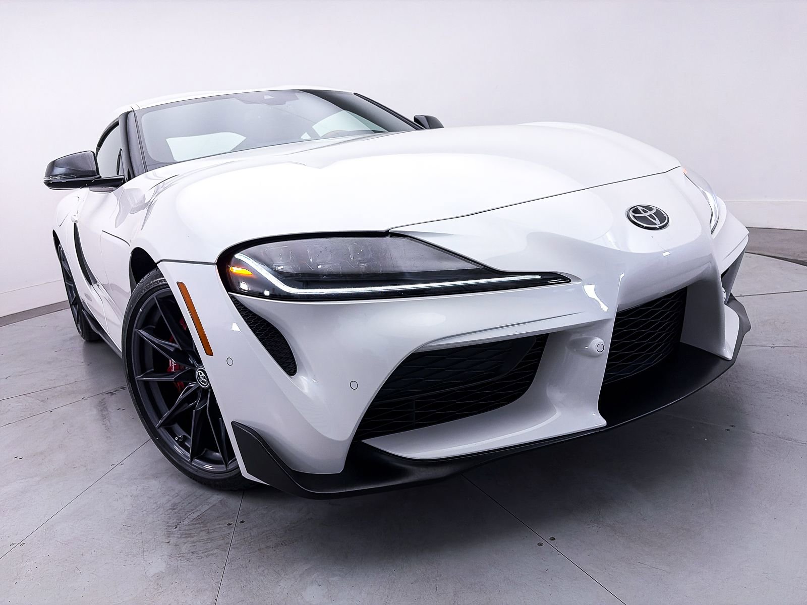 Used 2026 Toyota Supra Premium w/ Driver Assist Package RWD image 11