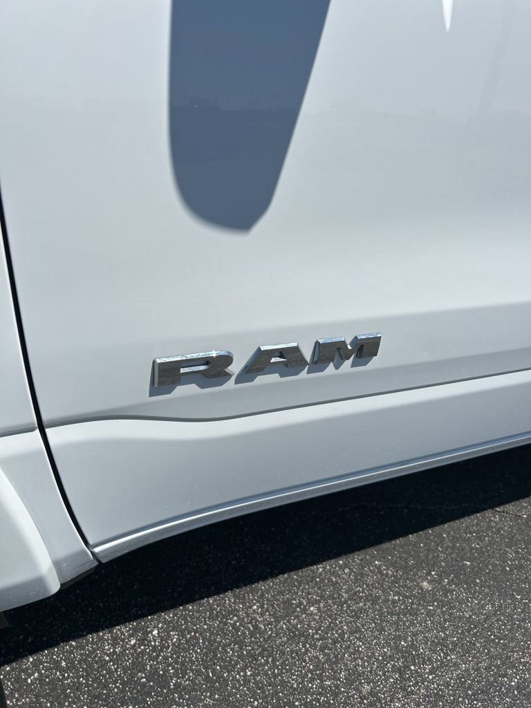 Used 2022 RAM 1500 Laramie image 23