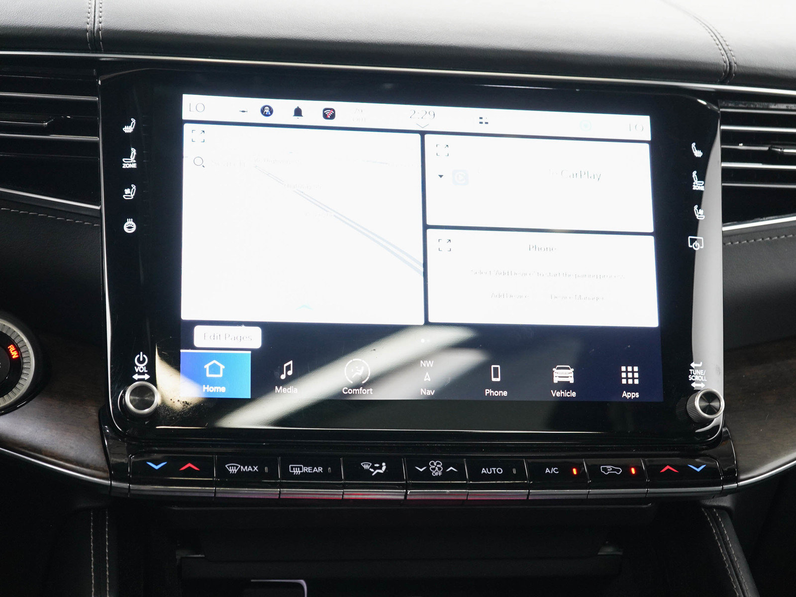 Used 2023 Jeep Grand Wagoneer Series II AWD/4WD image 20