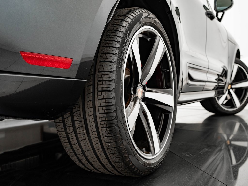 Certified 2024 Porsche Macan S image 52