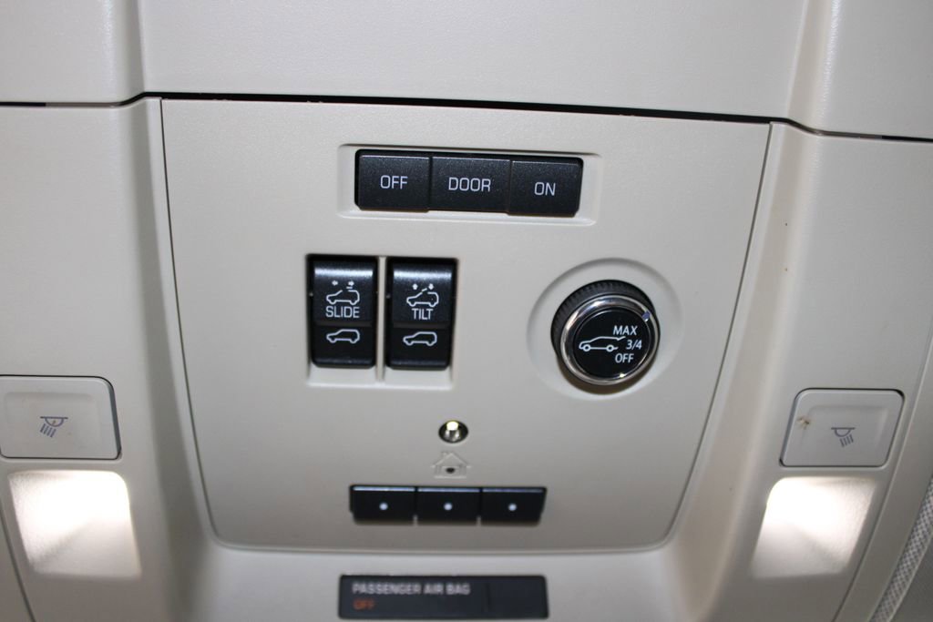 Used 2019 Chevrolet Suburban Premier w/ Max Trailering Package image 57