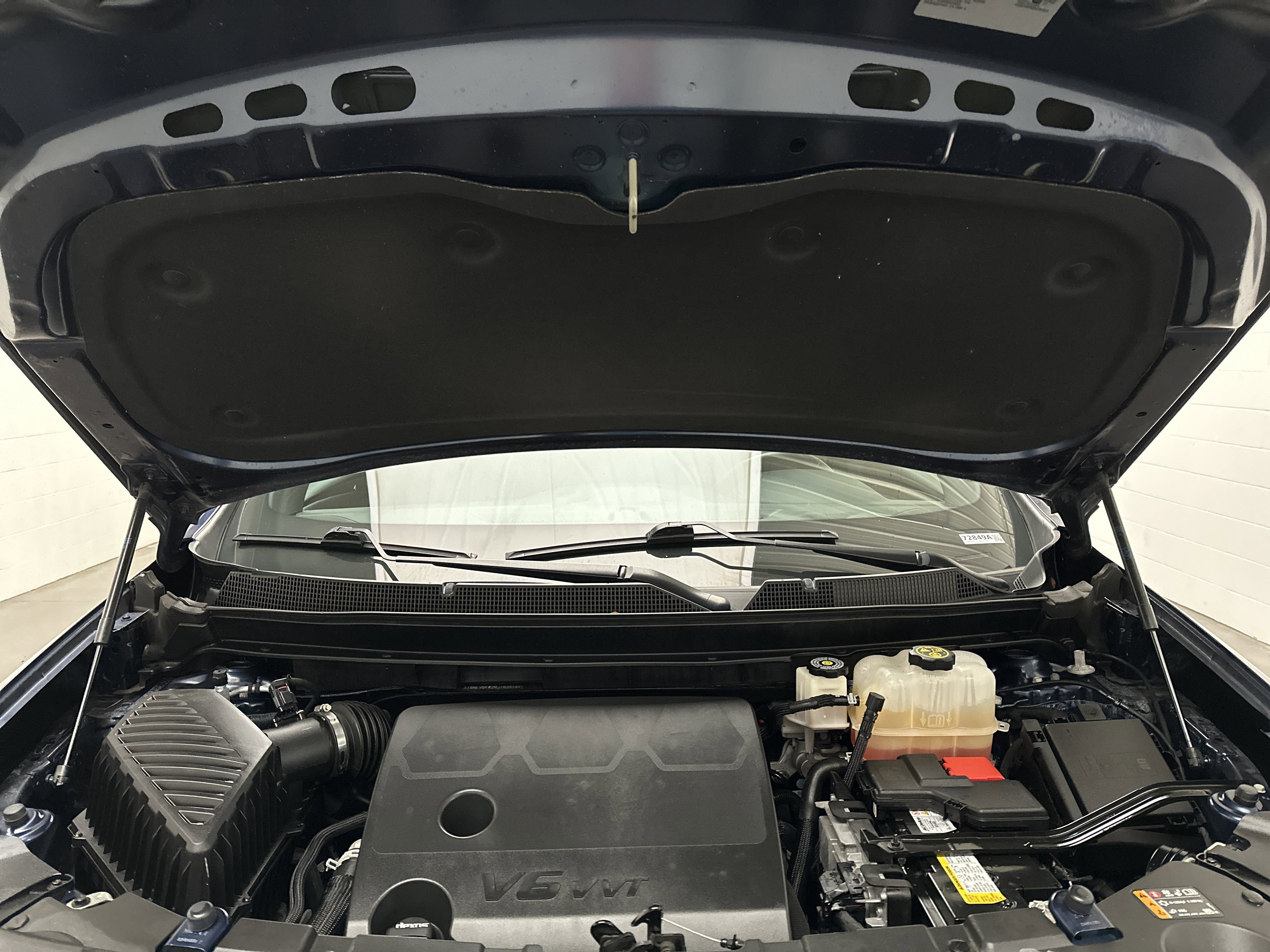 Used 2022 Chevrolet Traverse LT image 45