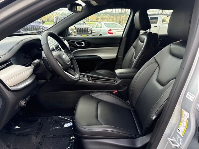 New 2026 Jeep Compass Limited image 14