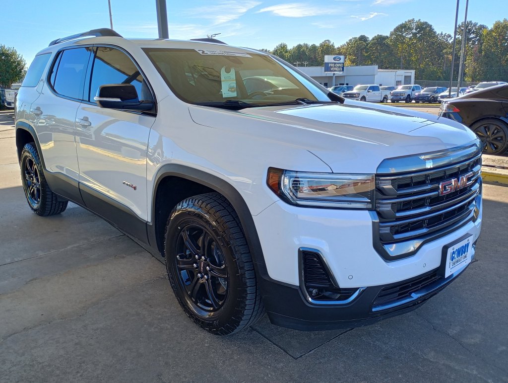 Used 2023 GMC Acadia AT4 w/ Preferred Package AWD/4WD image 7