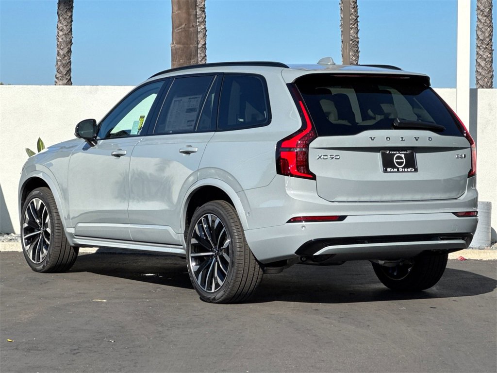 New 2026 Volvo XC90 B6 Ultra image 3