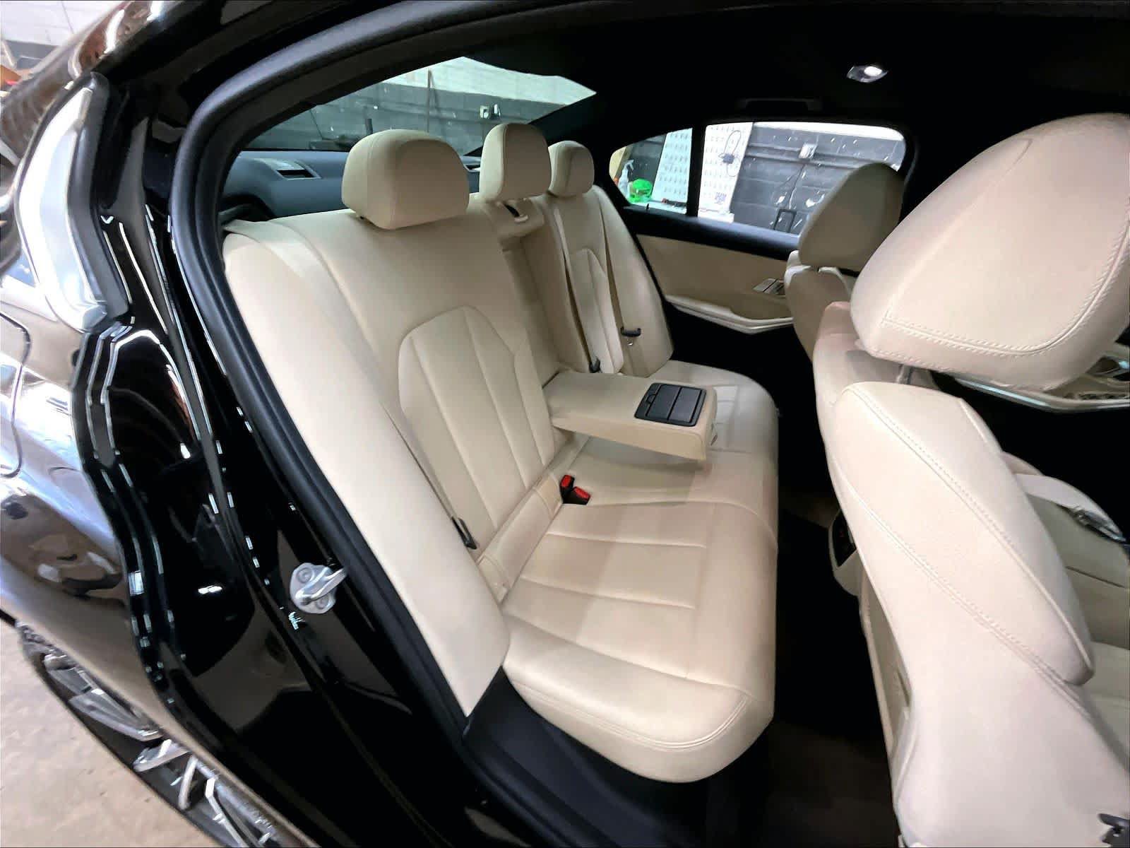 Used 2019 BMW 330i Sedan w/ Convenience Package RWD image 30