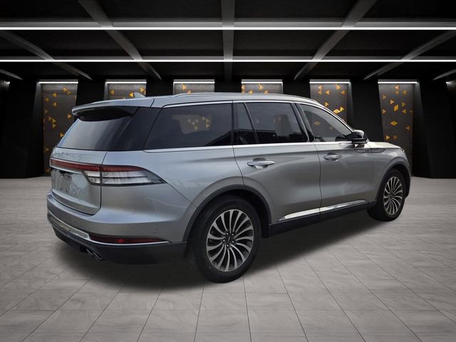 Used 2020 Lincoln Aviator Reserve w/ Equipment Group 201A image 3
