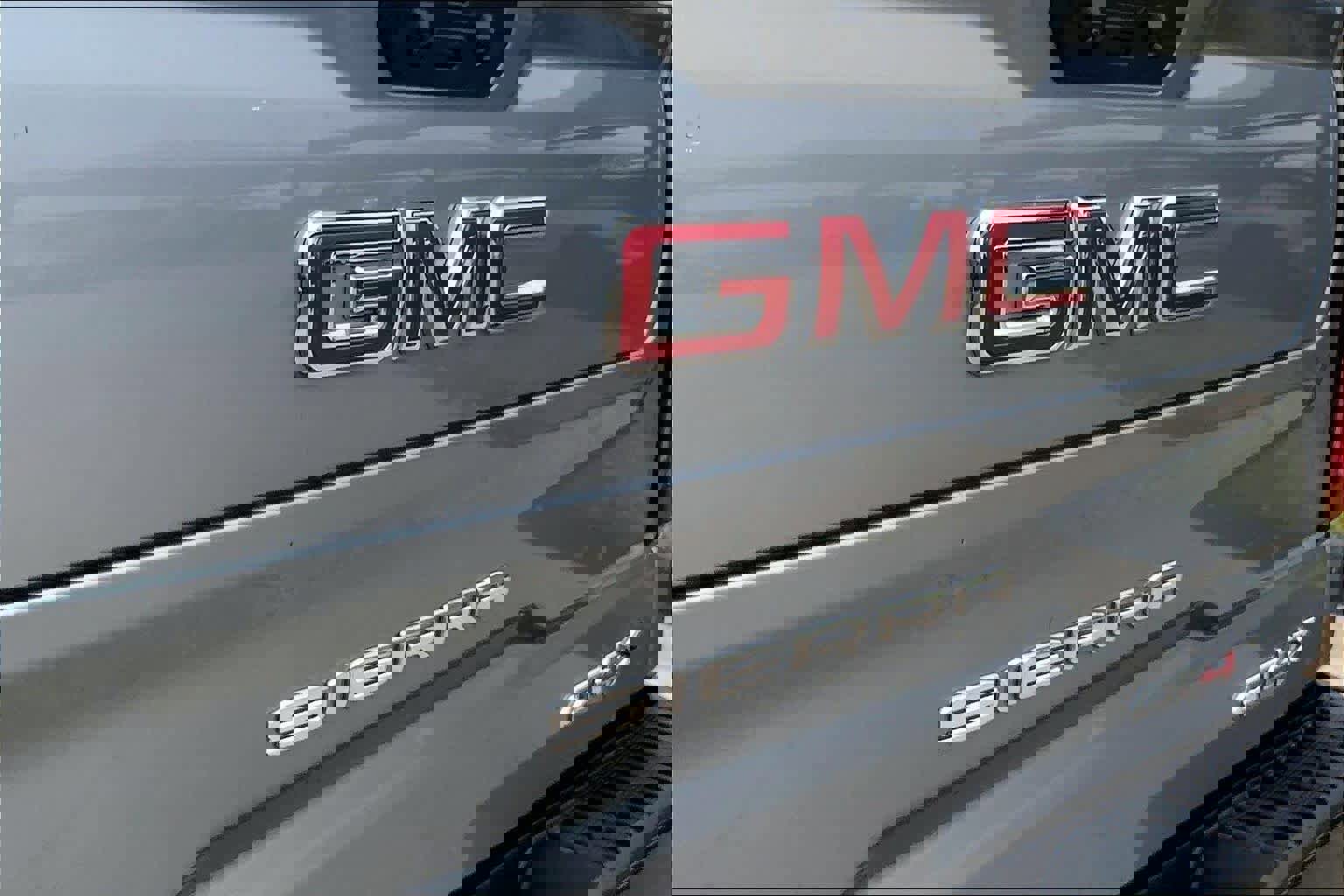 Certified 2026 GMC Sierra 1500 AT4X image 30
