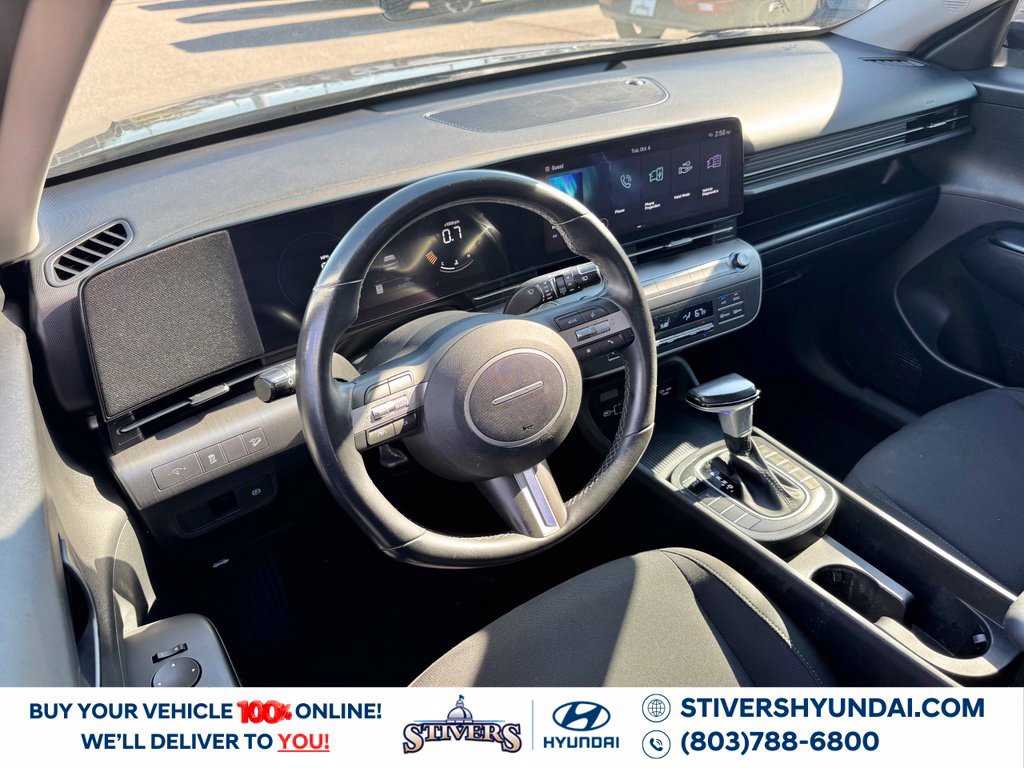 Certified 2024 Hyundai Kona SEL AWD/4WD image 17