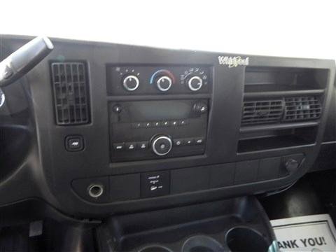 Used 2013 Chevrolet Express 3500 Extended RWD image 11