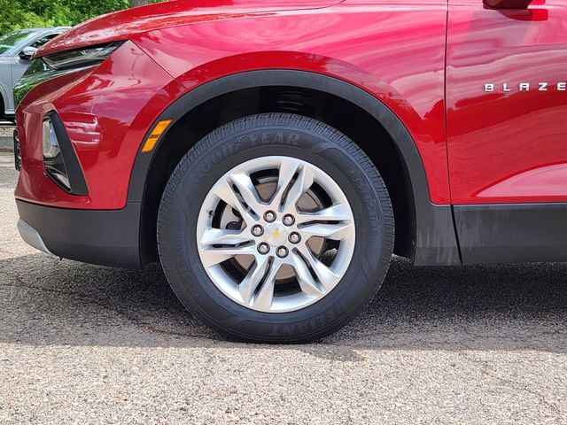 Used 2019 Chevrolet Blazer LT w/ Sound & Technology Package AWD/4WD image 8