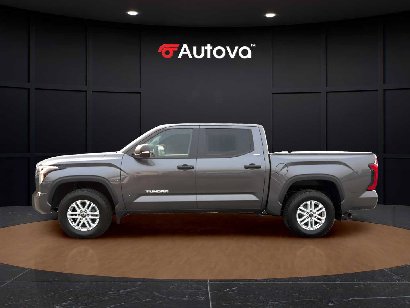 Used 2024 Toyota Tundra SR5 w/ SR5 Convenience Package AWD/4WD image 2