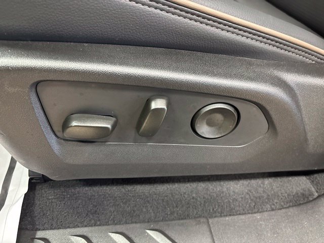 Used 2026 GMC Canyon Denali AWD/4WD image 43