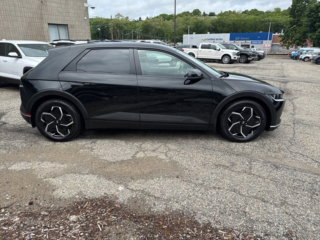 Certified 2024 Hyundai Ioniq 5 SEL AWD/4WD image 8