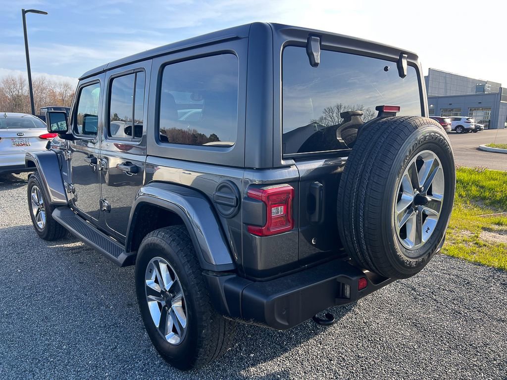 Used 2018 Jeep Wrangler Unlimited Sahara w/ Dual Top Group image 3