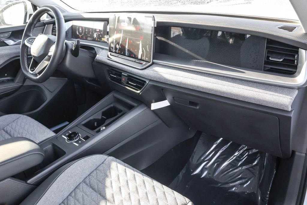 New 2026 Volkswagen Tiguan S image 39