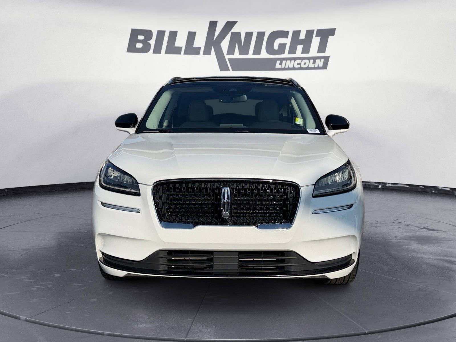 Used 2022 Lincoln Corsair AWD w/ Premium Package image 8