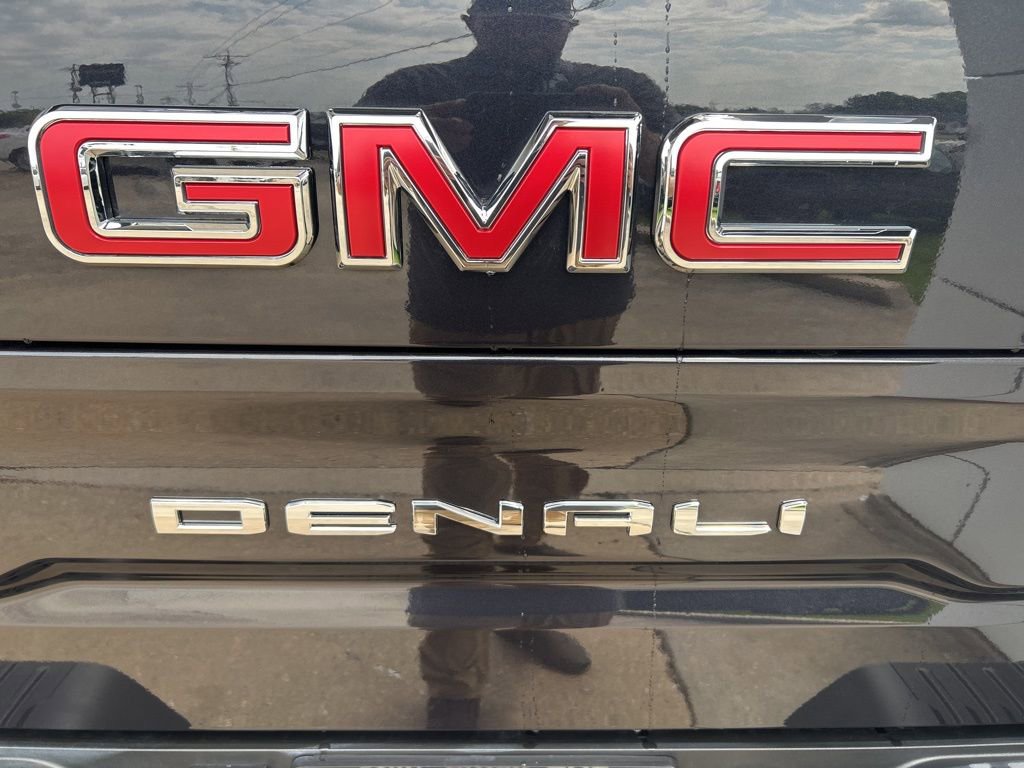 Used 2026 GMC Sierra 1500 Denali AWD/4WD image 30