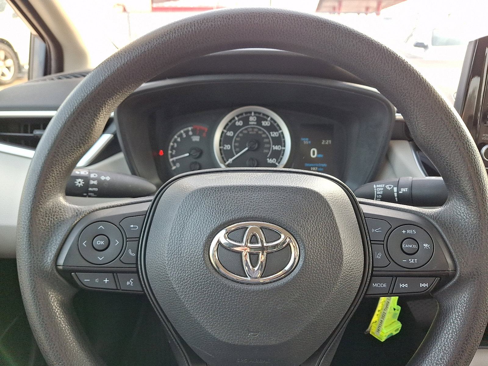 Used 2022 Toyota Corolla LE image 22