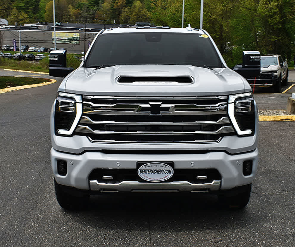 New 2026 Chevrolet Silverado 2500 High Country w/ High Country Premium Package AWD/4WD image 5
