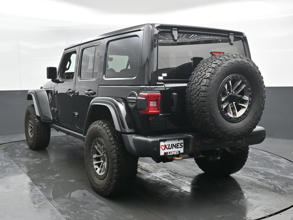 Used 2024 Jeep Wrangler Unlimited Rubicon 392 w/ Dual Top Group image 11