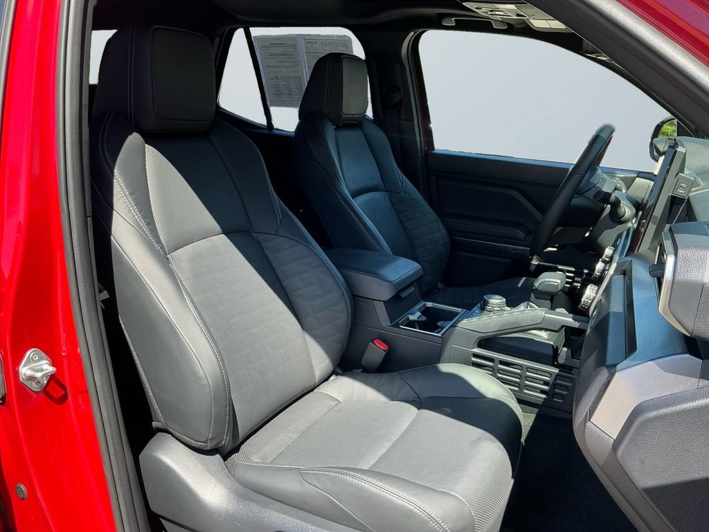 Certified 2025 Toyota 4Runner TRD Sport Premium w/ Tow Technology Package AWD/4WD image 17