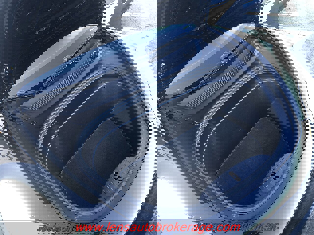 Used 2018 Tesla Model 3 Mid Range image 25