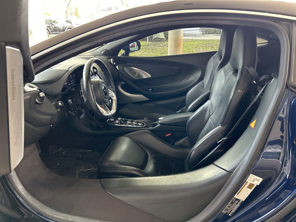 Used 2020 McLaren GT image 8
