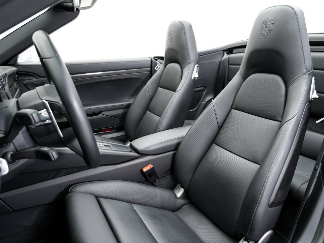 Certified 2019 Porsche 911 Turbo AWD/4WD image 5