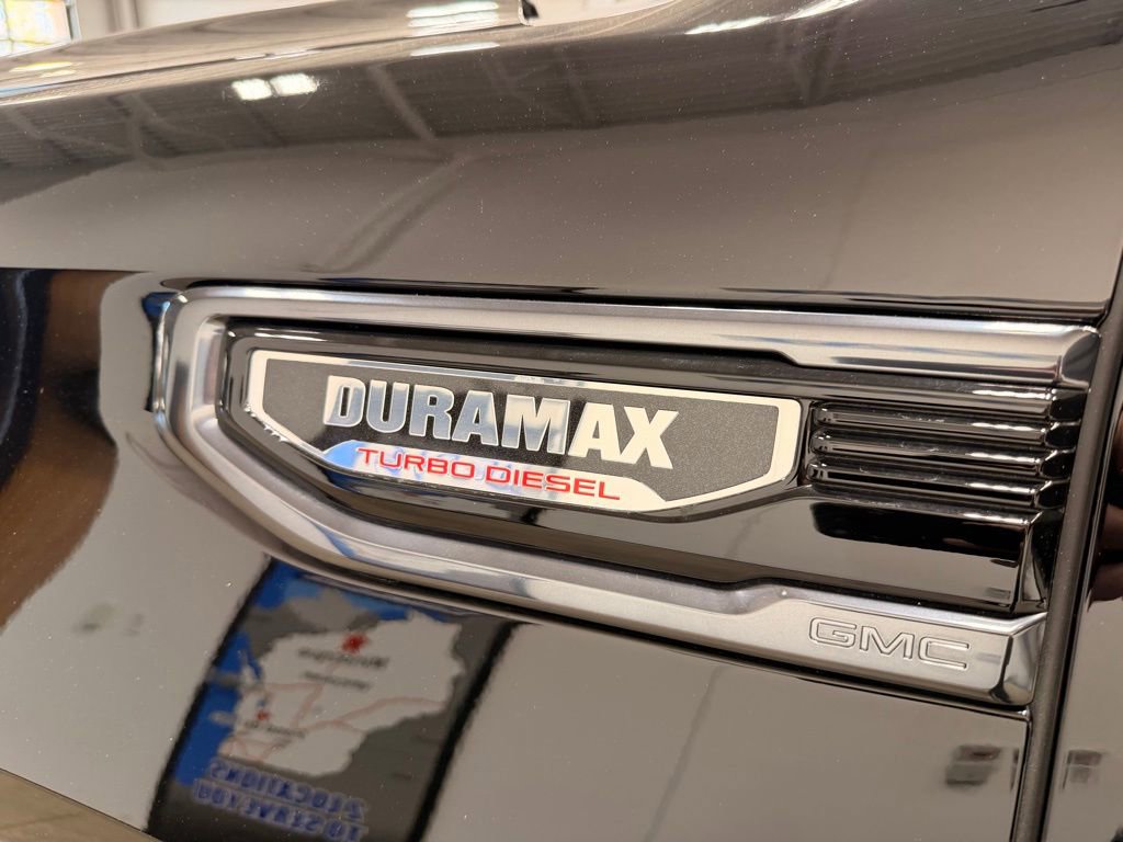 Used 2023 GMC Sierra 1500 AT4 w/ AT4 Preferred Package image 19