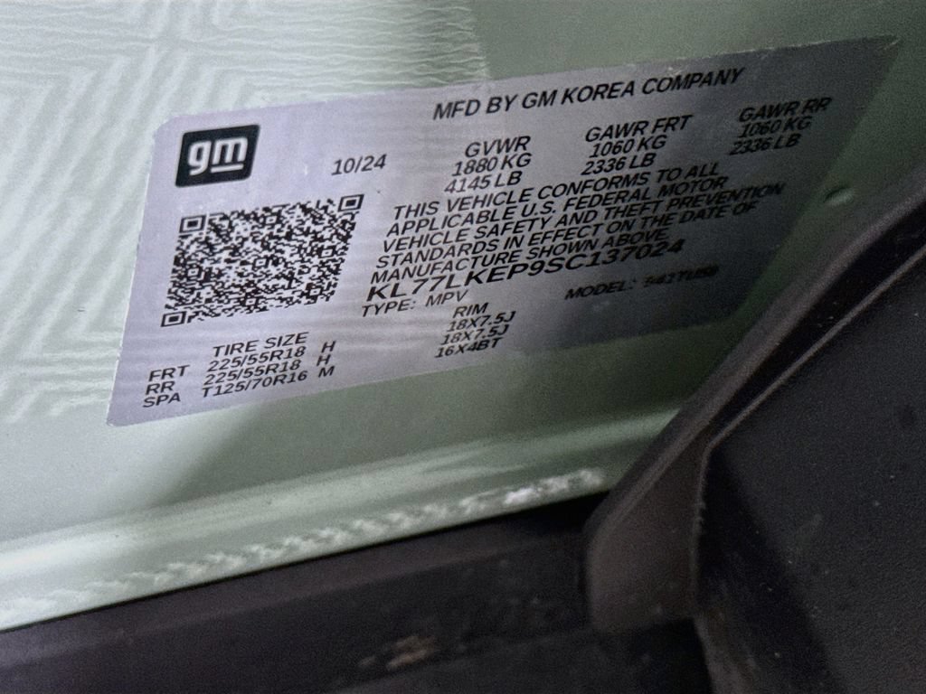 Used 2025 Chevrolet Trax ACTIV FWD image 32