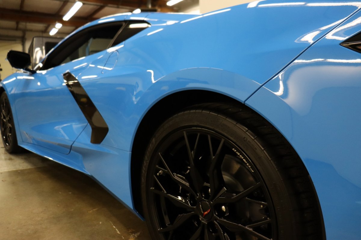 Used 2023 Chevrolet Corvette Stingray Premium Cpe w/ 3LT RWD image 37