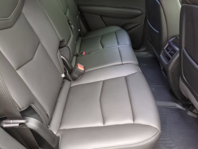 Used 2024 Cadillac XT5 Luxury w/ LPO, Floor Liner Package AWD/4WD image 24