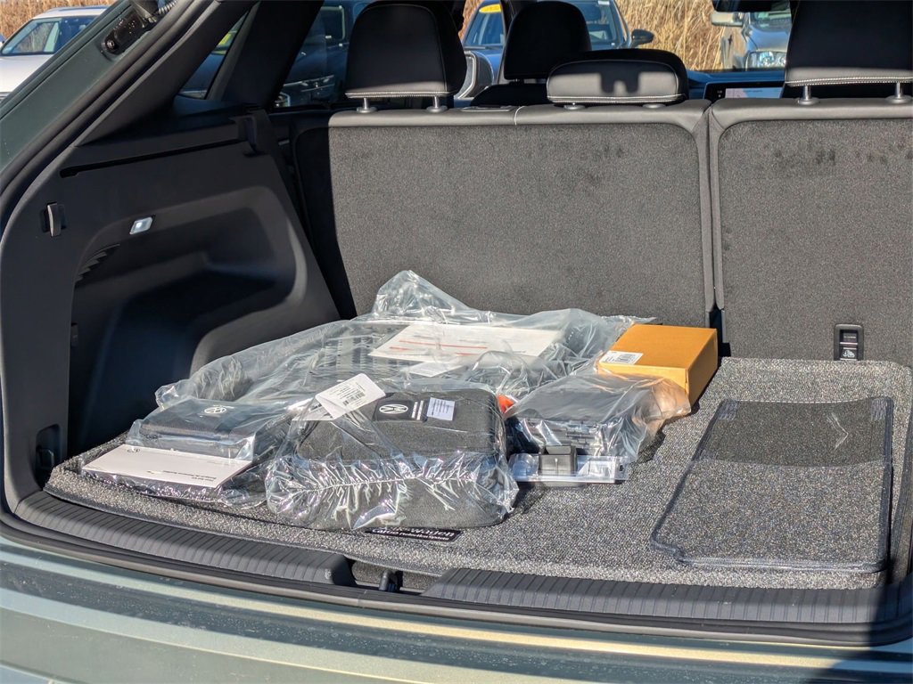 New 2026 Volkswagen Atlas Cross Sport SE image 33