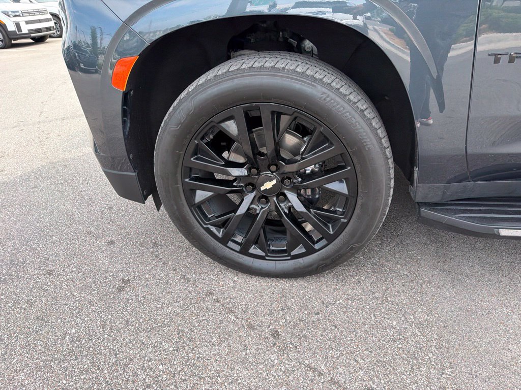 Used 2021 Chevrolet Tahoe LT w/ LT Signature Package AWD/4WD image 14