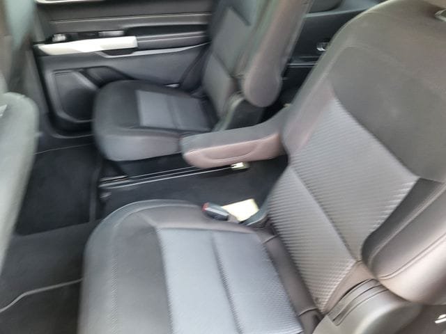 Used 2022 Ford Explorer XLT RWD image 19