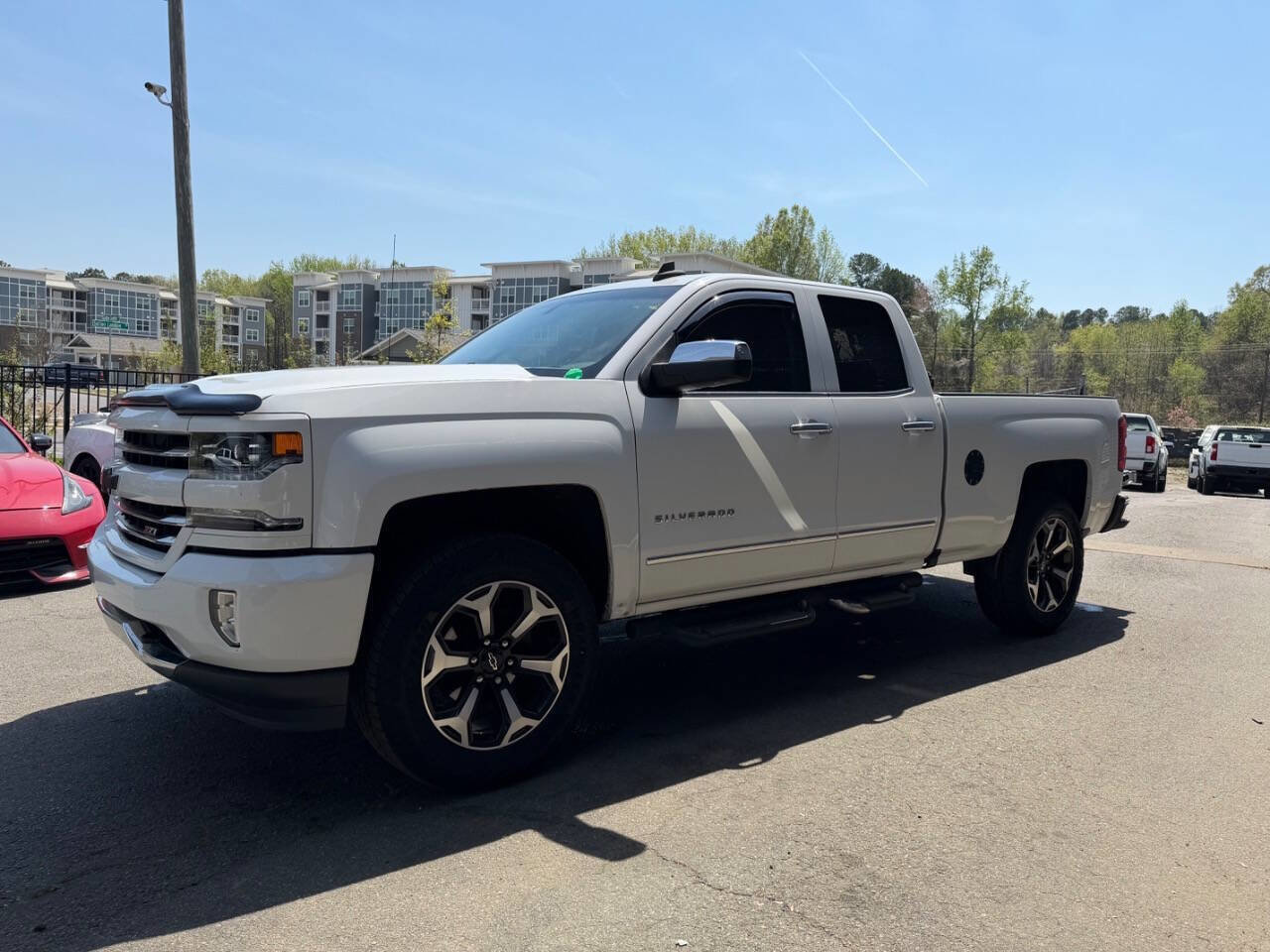 Used 2018 Chevrolet Silverado 1500 LTZ Z71 image 4